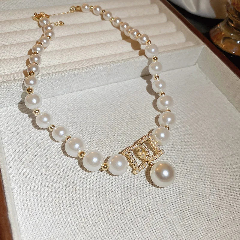 Elegant Pearl Clavicle Chain Jewelry Set