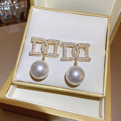 Elegant Pearl Clavicle Chain Jewelry Set